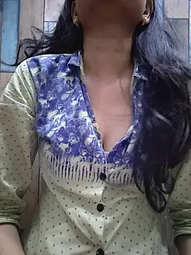 cute IndianBabe online show from July 5, 7:21 pm