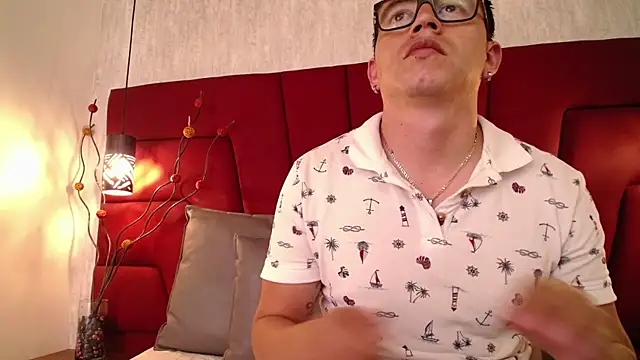 Freya and Freyr online show from January 23, 7:40 pm