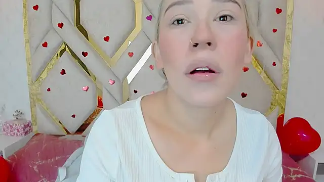 Lannajansen online show from February 15, 1:16 pm