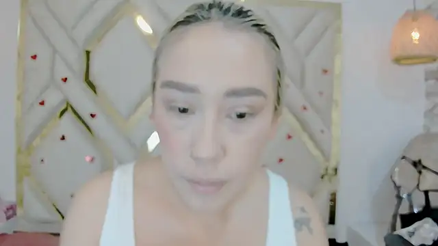 Lannajansen online show from February 28, 1:36 pm