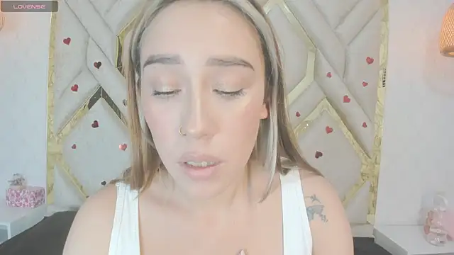 Lannajansen online show from March 13, 5:28 pm