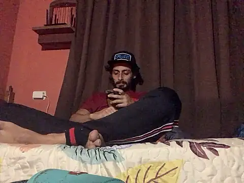 Snapshot of Nooneisthis chatting on February 12, 6:19 am Nooneisthis online show from February 12, 6:19 am