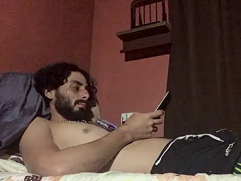 Snapshot of Nooneisthis chatting on March 5, 7:49 am Nooneisthis online show from March 5, 7:49 am