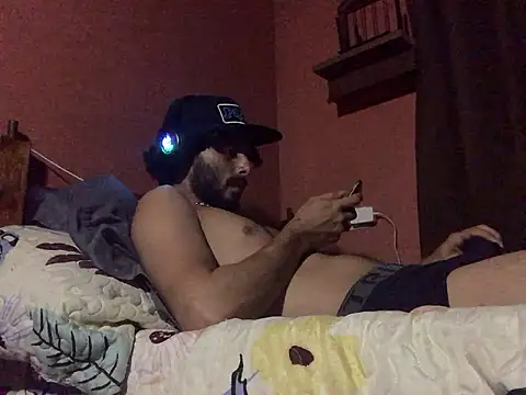 Snapshot of Nooneisthis chatting on March 6, 9:36 am Nooneisthis online show from March 6, 9:36 am