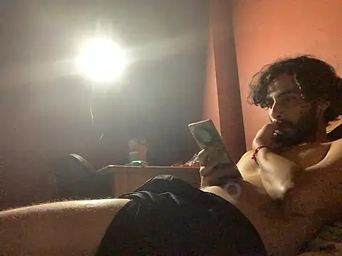 Snapshot of Nooneisthis chatting on March 8, 8:44 am Nooneisthis online show from March 8, 8:44 am