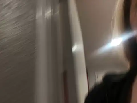 barbieinbondage7 online show from February 14, 5:48 am