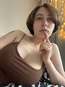 Molli Luv online show from March 6, 4:09 am