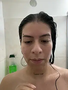 Hannah Jonhson online show from June 21, 11:29 pm