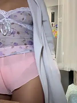 Snapshot of Donna_Sun chatting on March 1, 8:10 pm Donna Sun online show from March 1, 8:10 pm