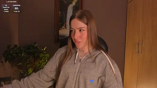 eilynxx online show from February 4, 11:38 pm