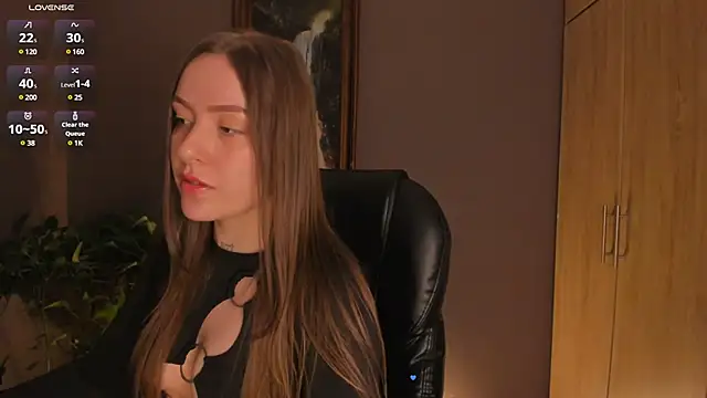 eilynxx online show from February 11, 11:12 pm