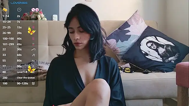 GerberaBlooms77 online show from February 19, 9:25 pm