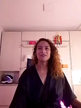 Zoedaniels online show from March 4, 11:22 pm