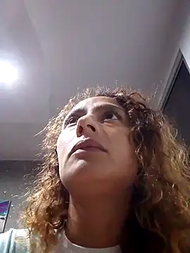 Zoedaniels online show from March 5, 4:13 am