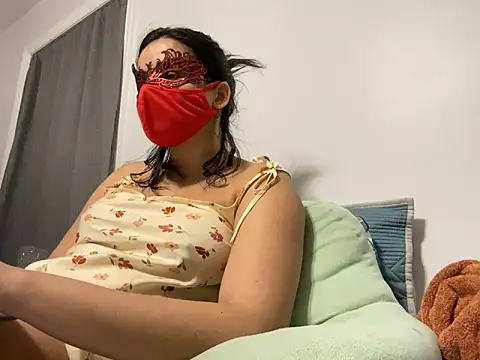 Snapshot of desiiiinigal chatting on March 19, 5:08 am desiiiinigal online show from March 19, 5:08 am