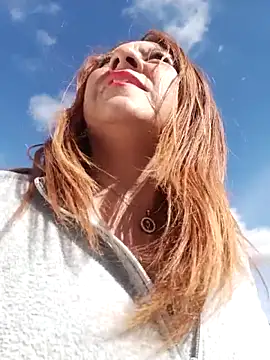 Snapshot of Anur-77 chatting on November 2, 12:29 pm Anur-77 online show from November 2, 12:29 pm