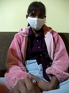 Snapshot of sweet_tanvi chatting on March 6, 3:24 pm sweet tanvi online show from March 6, 3:24 pm