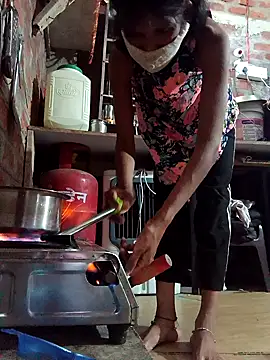 Snapshot of sweet_tanvi chatting on March 20, 3:25 pm sweet tanvi online show from March 20, 3:25 pm