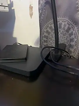 luiriv04 online show from December 20, 3:57 am