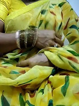 Snapshot of laxmitelugu78 chatting on March 7, 3:07 pm laxmitelugu78 online show from March 7, 3:07 pm