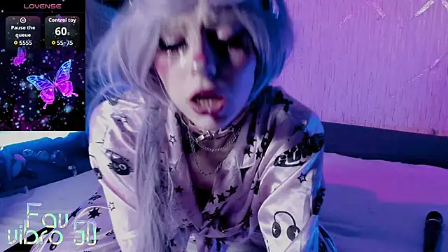 Snapshot of HardcoreHentai chatting on November 8, 9:57 pm HardcoreHentai online show from November 8, 9:57 pm