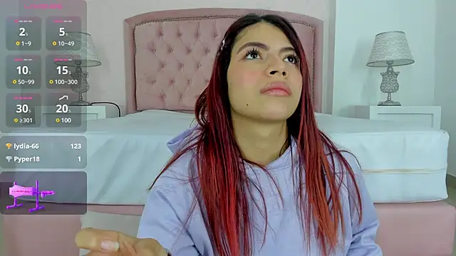 Snapshot of Kendall__Fox chatting on February 20, 11:42 am Kendall Fox online show from February 20, 11:42 am