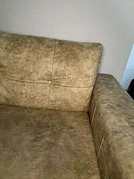 Snapshot of lovesgirl0 chatting on October 3, 11:29 am lovesgirl0 online show from October 3, 11:29 am