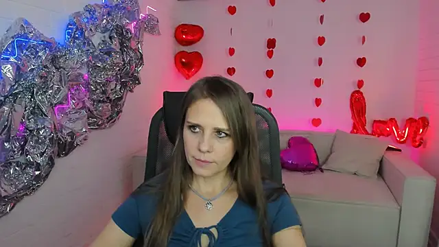 EmiliaBedy online show from March 18, 9:20 am