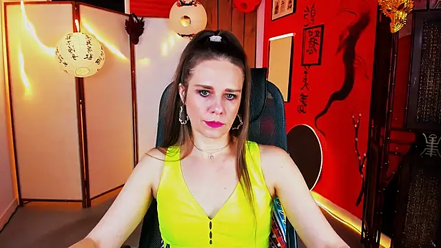 EmiliaBedy online show from March 3, 5:24 am