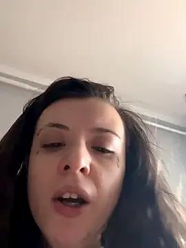 Snapshot of bunnythetailor chatting on November 21, 1:43 pm bunnythetailor online show from November 21, 1:43 pm