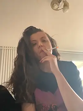 Snapshot of bunnythetailor chatting on February 10, 8:18 am bunnythetailor online show from February 10, 8:18 am