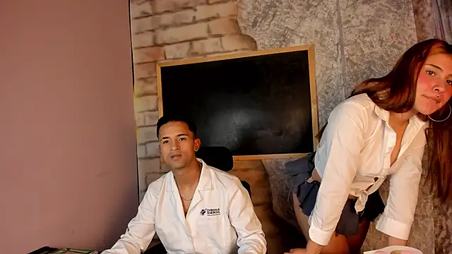 Nikki and Mayk online show from February 19, 2:55 am