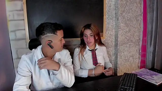 Nikki and Mayk online show from March 11, 3:05 am