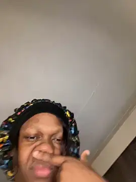 Boneca25 online show from February 16, 12:41 am