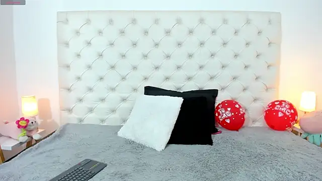 esmeralda06 online show from February 18, 2:06 pm