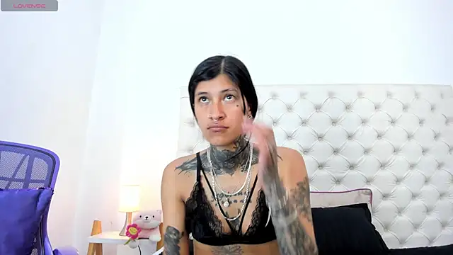 esmeralda06 online show from July 16, 4:35 pm