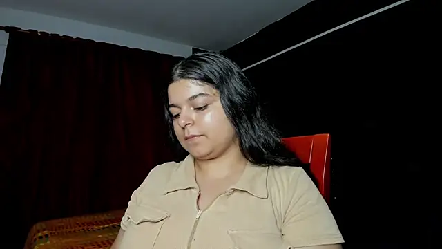 Snapshot of Little_Shaara chatting on February 26, 1:00 am Little Shaara online show from February 26, 1:00 am