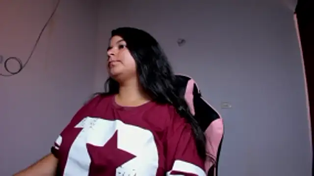 Snapshot of Little_Shaara chatting on October 24, 8:16 pm Little Shaara online show from October 24, 8:16 pm