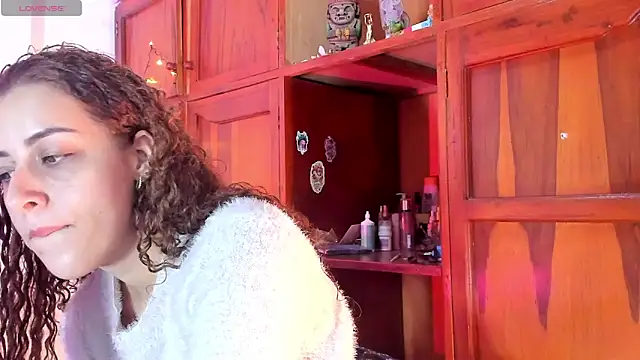 Isangel  online show from December 18, 3:45 am