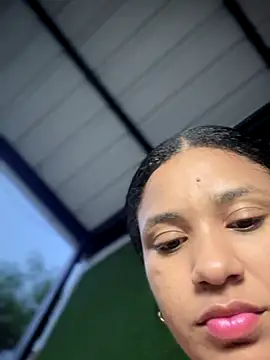 Snapshot of HeatherCobs chatting on September 12, 11:04 pm HeatherCobs online show from September 12, 11:04 pm