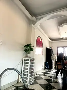 Snapshot of HeatherCobs chatting on October 5, 5:33 pm HeatherCobs online show from October 5, 5:33 pm