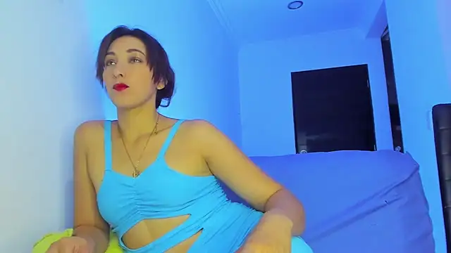 Snapshot of vicky__skinny_1 chatting on March 14, 11:34 am vicky  skinny 1 online show from March 14, 11:34 am