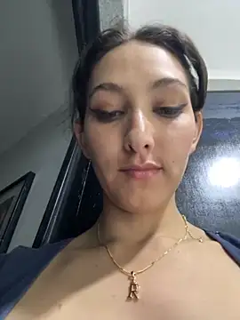 Snapshot of vicky__skinny_1 chatting on October 2, 12:28 am vicky  skinny 1 online show from October 2, 12:28 am