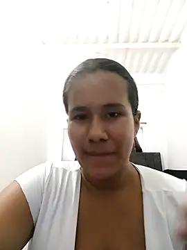 Snapshot of sol_miluna2 chatting on September 26, 3:16 pm sol miluna2 online show from September 26, 3:16 pm