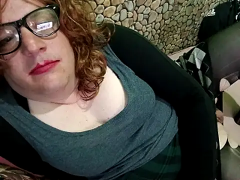Adrianka online show from April 29, 3:32 am