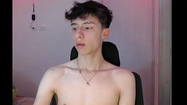 Snapshot of Juanmres chatting on December 5, 12:03 pm Juanmres online show from December 5, 12:03 pm