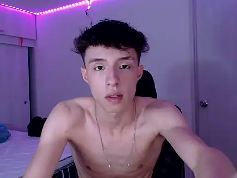 Juanmres online show from March 9, 9:08 pm