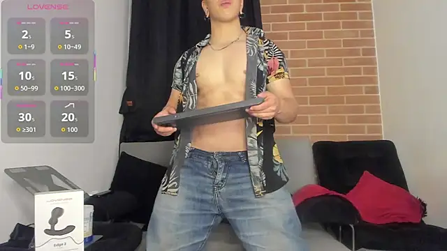 DavidX X21 Strip online show from September 18, 6:37 am