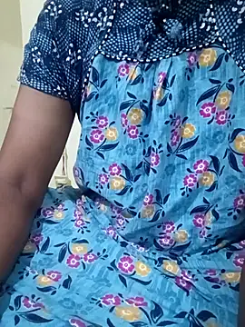 Snapshot of TeluguammayiMahi chatting on November 14, 7:45 pm TeluguammayiMahi online show from November 14, 7:45 pm