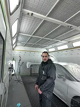 justeqqun online show from October 31, 11:22 am